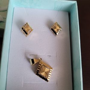 18k Yellow Gold